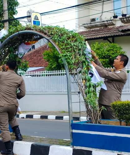 PENERTIBAN SPANDUK WILAYAH KECAMATAN RANGKASBITUNG