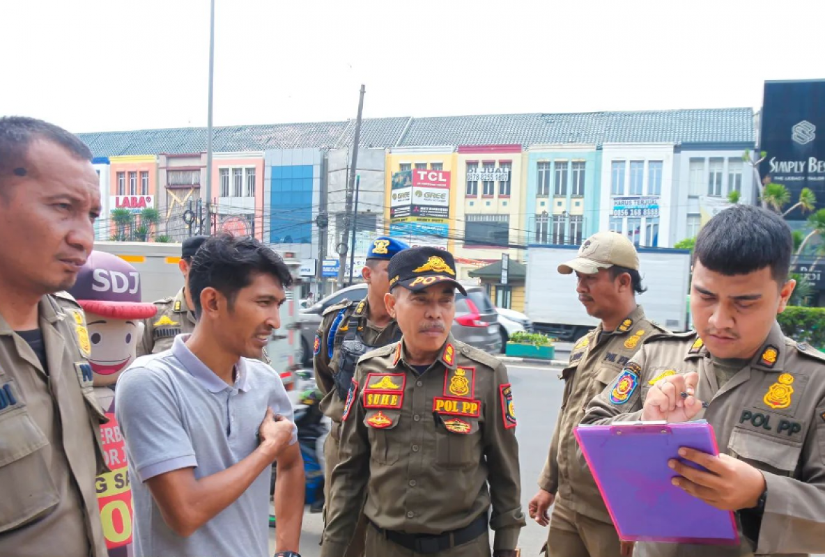 Penegakan Perda Tindak Pidana Ringan PKL