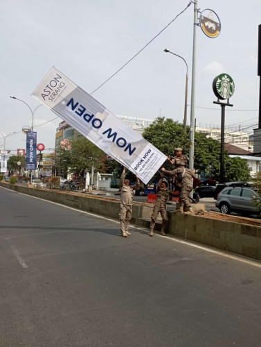Penertiban Alat Peraga Lainnya Jl. Palwates