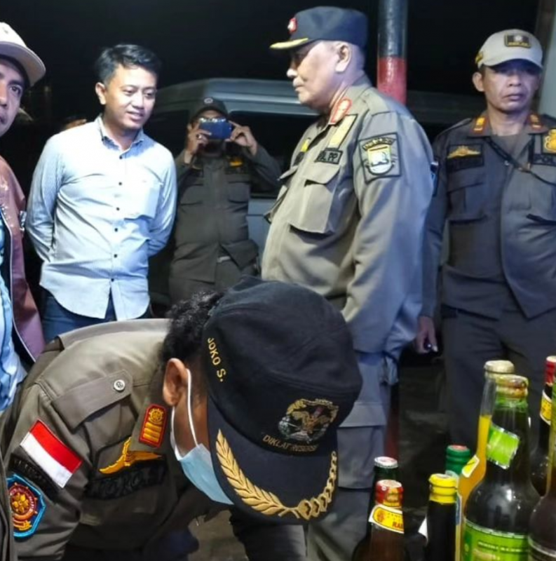 Penegakan Perda Kota Cilegon No 5 Tahun 2001 dan Perda 5 Tahun 2003