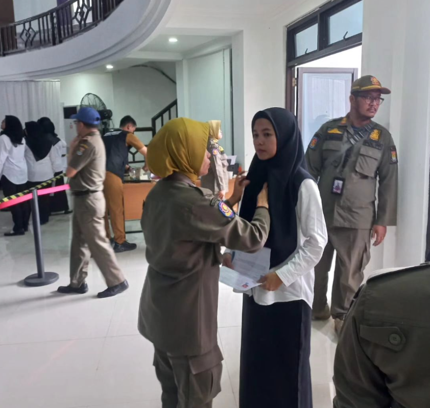 Satpol PP Kerahkan Puluhan Personel Amankan Pelaksanaan Seleksi Kompetensi Dasar (SKD) CASN Tahun 2024