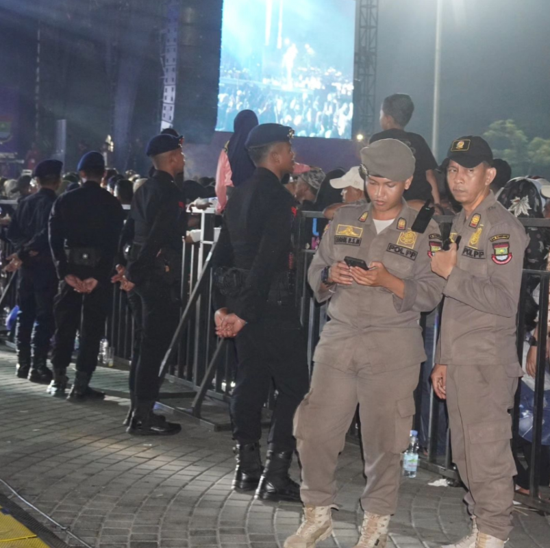 Satpol PP Kabupaten Tangerang Jaga Keamanan Dan Ketertiban Konser Musik