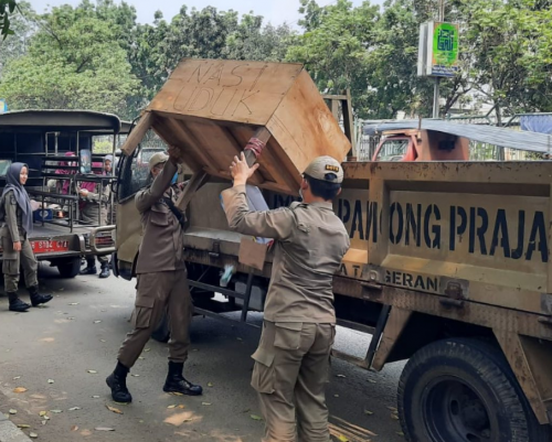 OPERASI PENEGAKAN PERDA KOTA TANGERANG