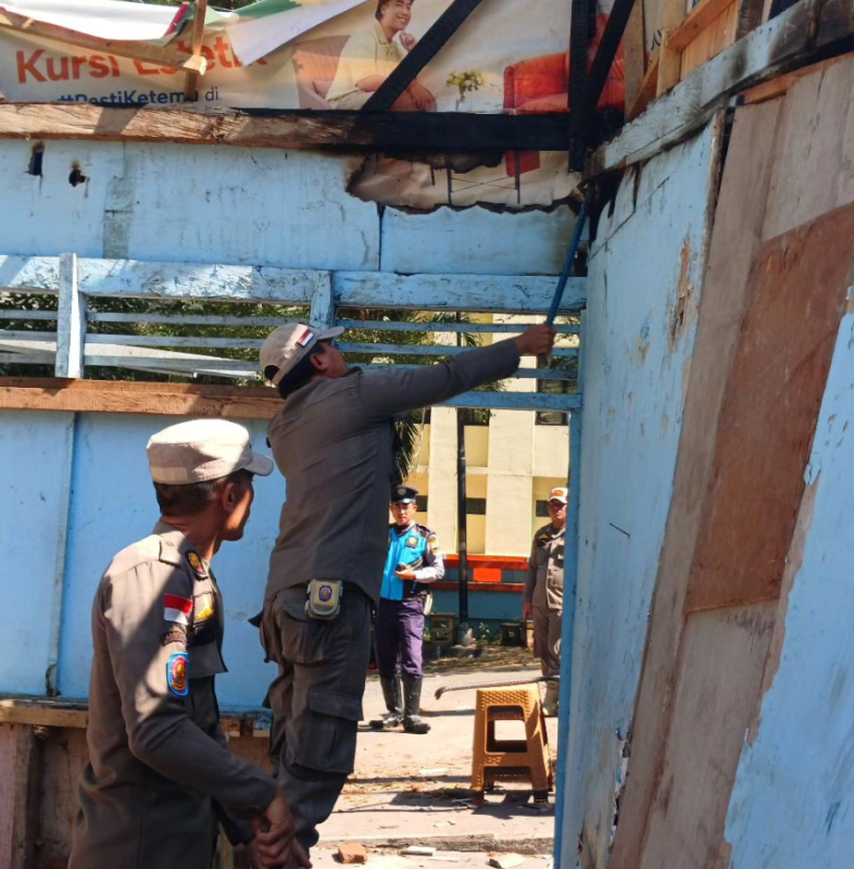 Penertiban Bangli Oleh Satpol PP Kota Cilegon
