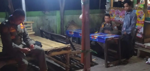 Patroli Ketentraman dan Ketertiban Lingkungan di Pasar Badak Pandeglang