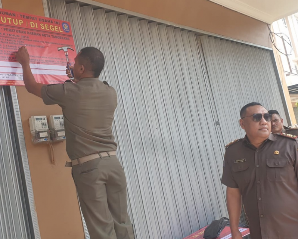 Penyegelan Bangunan Tidak Berijin Wilayah Kota Tangerang