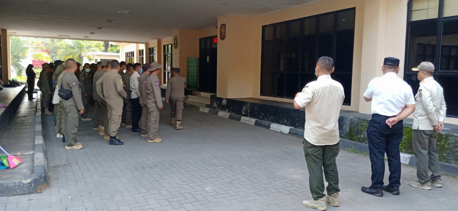 Apel Pagi sebagai Sarana Disiplin Dan Tanggung Jawab Pegawai