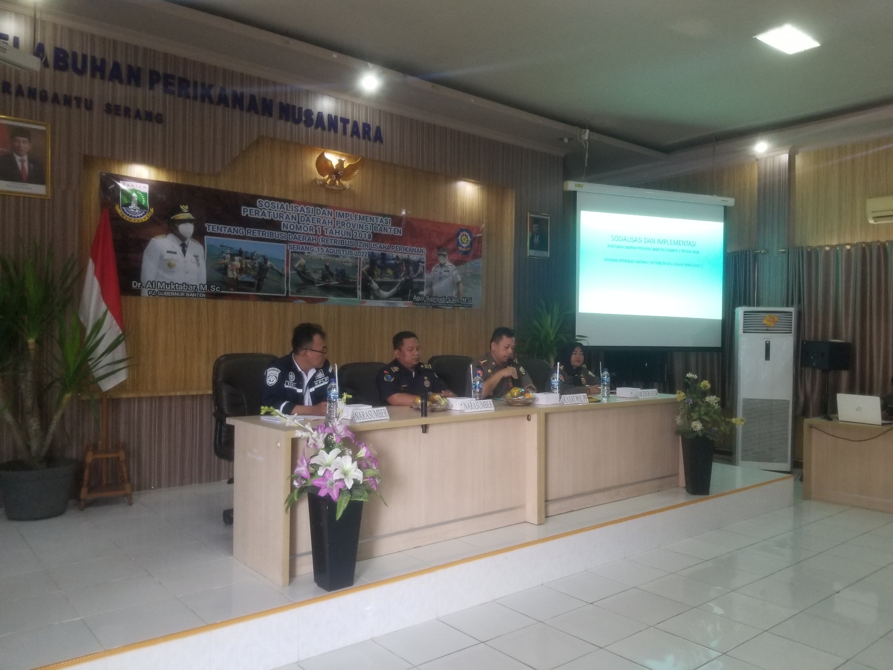 Satpol Pp Provinsi Banten Melakukan Kegiatan Sosialisasi Dan Implementasi Peraturan Daerah Provinsi Banten No 1 Thn 2018