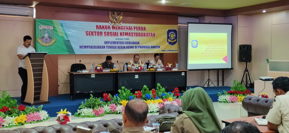 Rakor Implementasi Kebijakan Mempekerjakan Tenaga Kerja Asing di Provinsi Banten