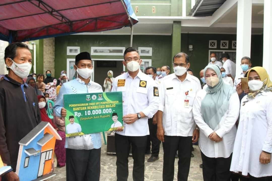 Usai Dampingi WH Susuri Selatan Banten, Andika Resmikan Bantuan Listrik 4 Ribu Rumah di Pandeglang