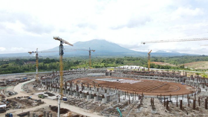 Gubernur Banten Tinjau Pembangunan Stadion Banten