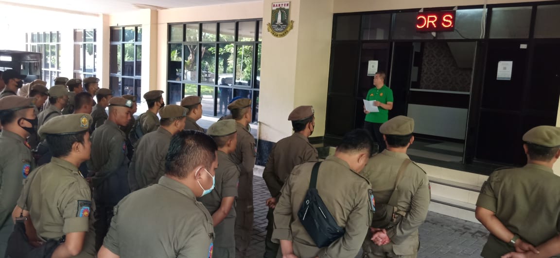 Apel Pagi : Kesiapan  Anggota Pengamanan 