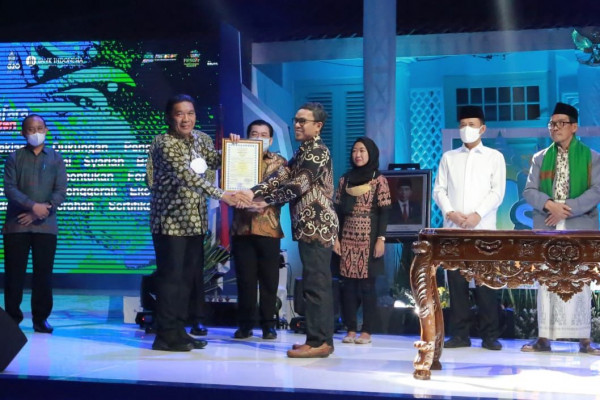 Pj Gubernur Banten Al Muktabar: Pengembangan Ekonomi Syariah Perkuat Industri Halal