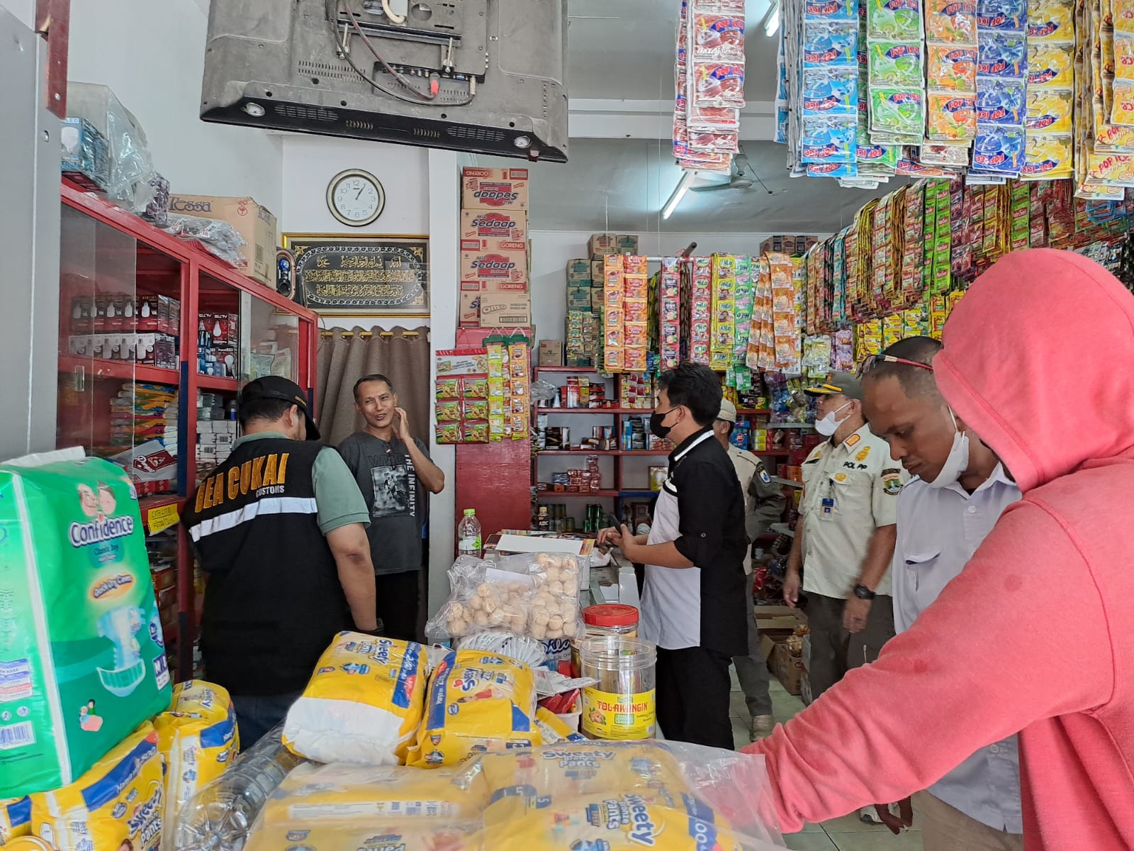 Satpol PP Provinsi Banten Melaksanakan Kegiatan Pengawasan Dan Penegakan Cukai Hasil Tembakau (CHT) Di Kab Lebak