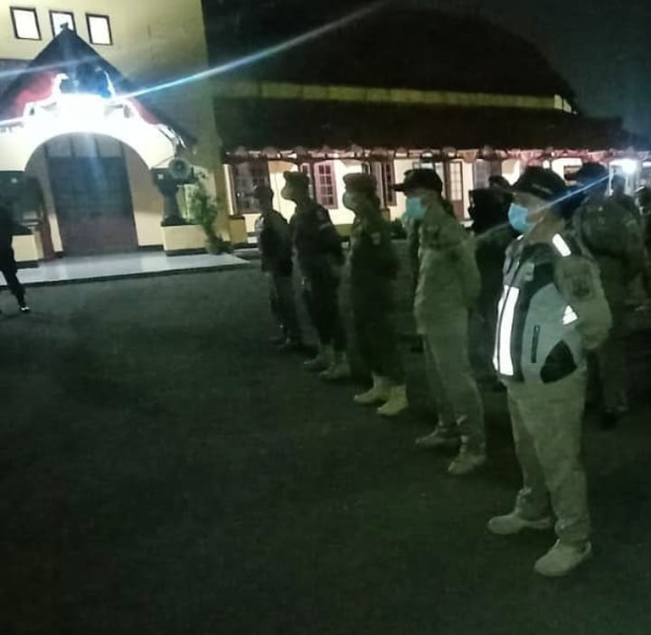 Satpol PP Provinsi Banten terus melakukan himbauan dan penerapan disiplin kepada masyarakat