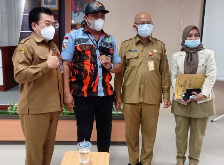 Aksi UnjuK Rasa Buruh Tuntut Kenaikan UMP Tahun 2022