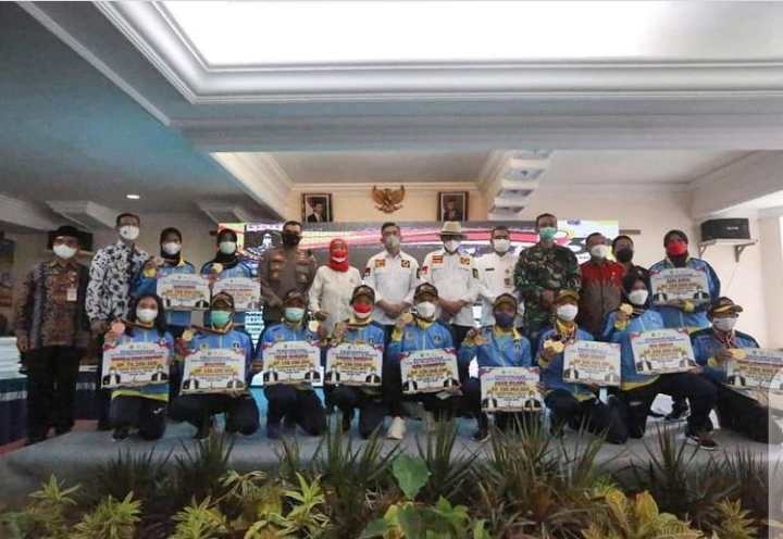 Gubernur WH dan Wagub Andika Hadiri Peringatan Sumpah Pemuda Ke-93 Tahun 2021 Provinsi Banten