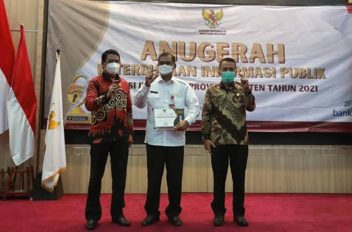 Komisi Informasi Pusat Apresiasi Keterbukaan Informasi Provinsi Banten