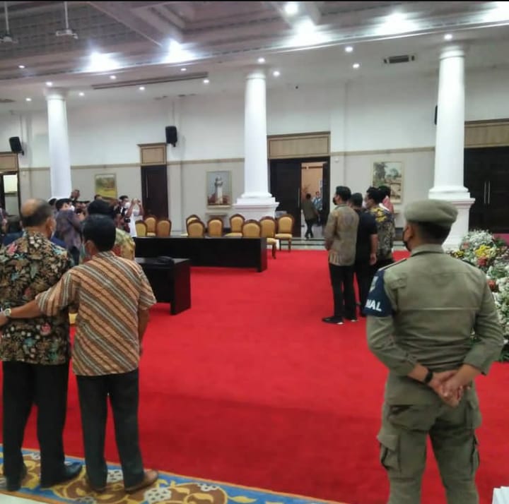 Pelepasan Kontingen PON XX Provinsi Banten ke Papua di Pendopo Gubernur KP3B