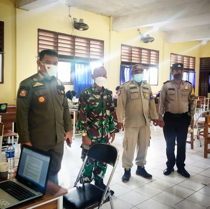 Cakupan vaksinasi nasional untuk menciptakan herd immunity