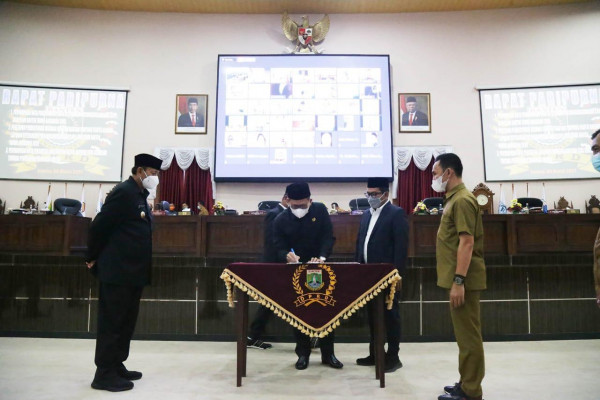 Gubernur Banten  Target Kinerja Program 2020 Tercapai