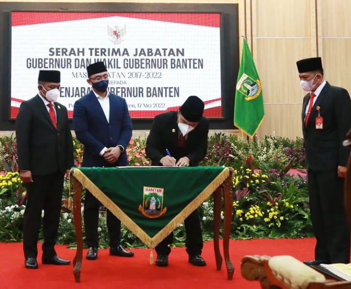 Serah terima jabatan Kepada Penjabat Gubernur Banten