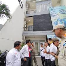 Diduga Jadi Hotel Mesum, RedDoorz di Ciledug Disikat Satpol PP