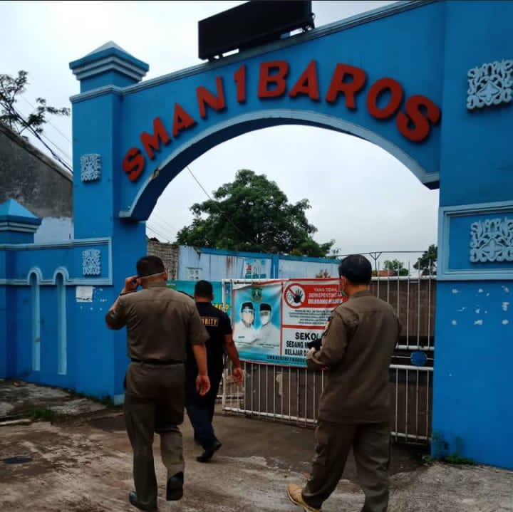 Satpol PP Provinsi Banten melakukan pengawasan terhadap penerapan protokol kesehatan 