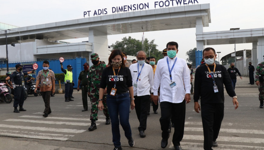 Gugus Tugas Pemkab Tangerang Tinjau Penerapan Protokol Kesehatan Di PT. Adis Dimension Footwear Balaraja