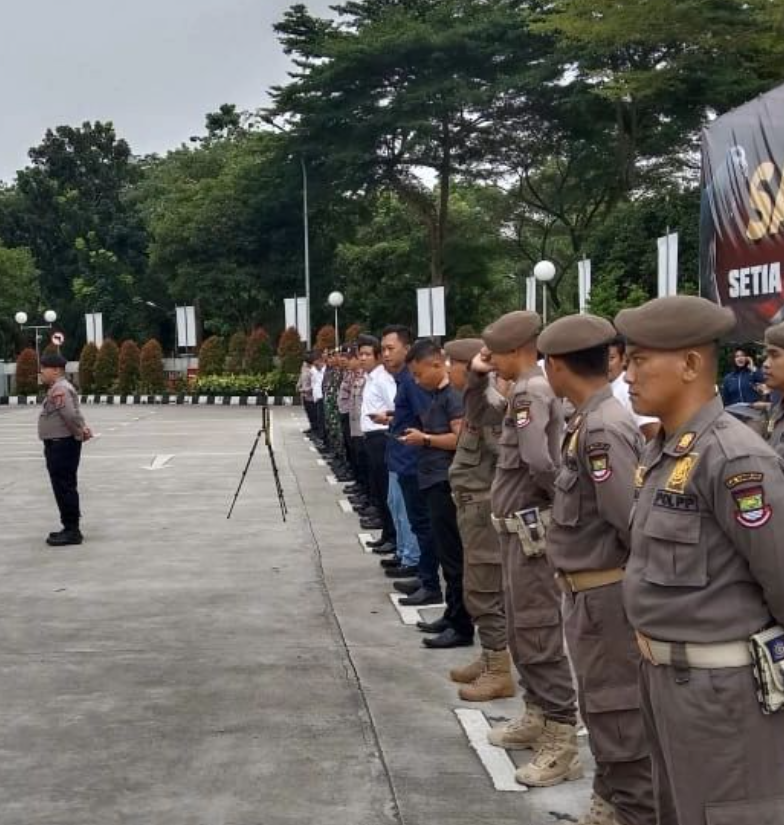 Operasi Cipta Kondisi bersama unsur TNI-POLRi di wilayah Kabupaten Tangerang