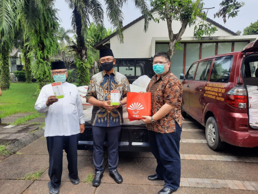 Terima Bantuan 1 Ton Beras, Wagub Ajak Seluruh Elemen Saling Menguatkan